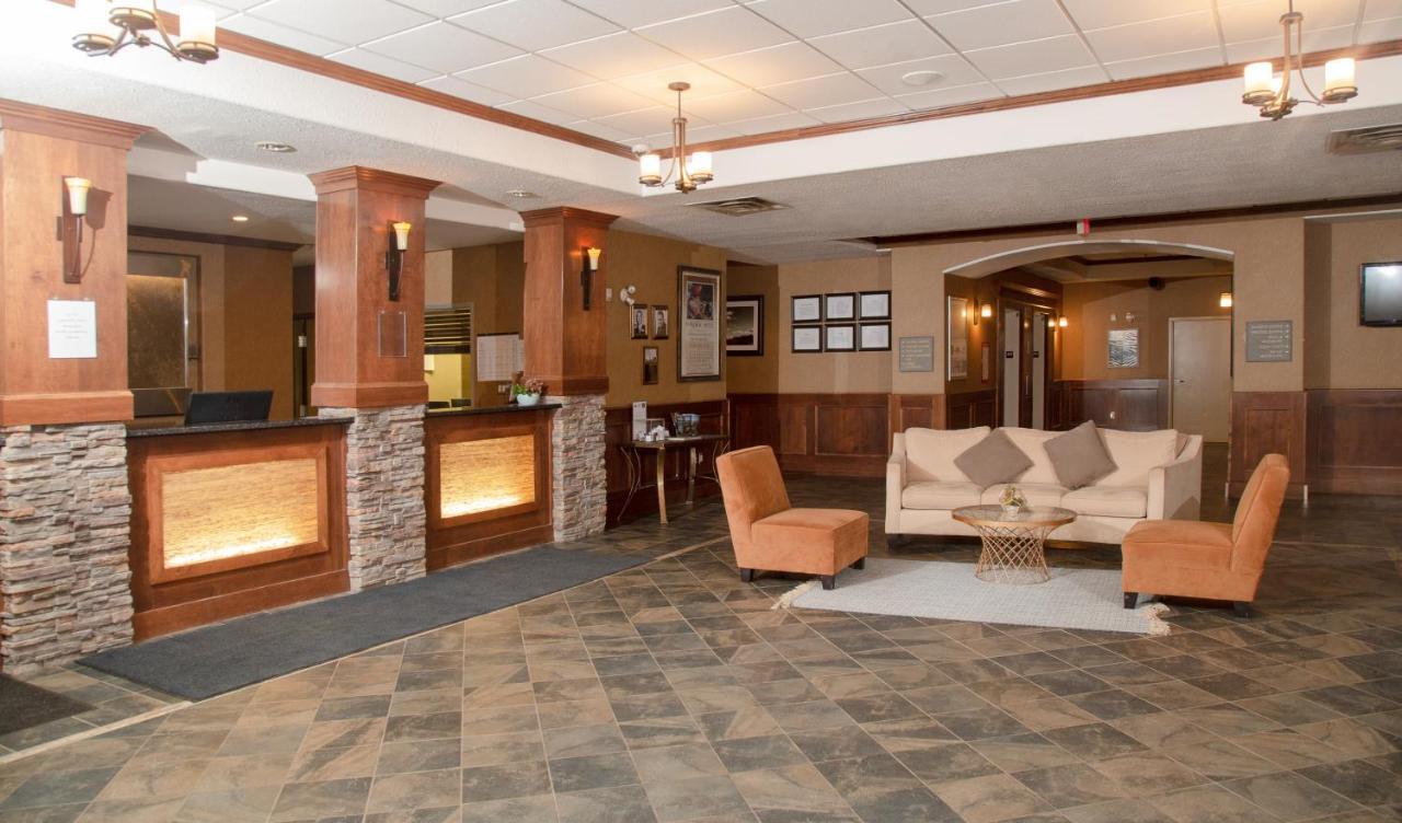Pomeroy Hotel Fort St. John Exterior foto
